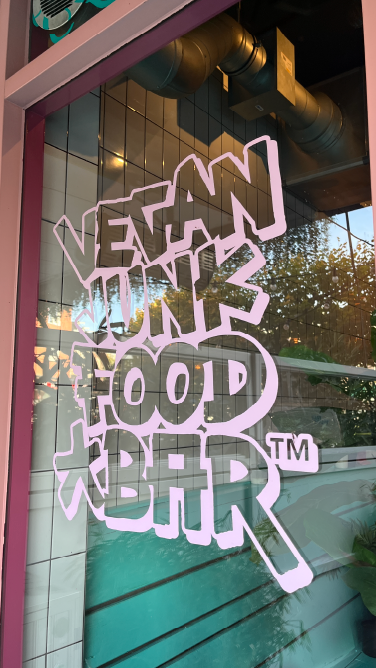 vegan junkfood deur